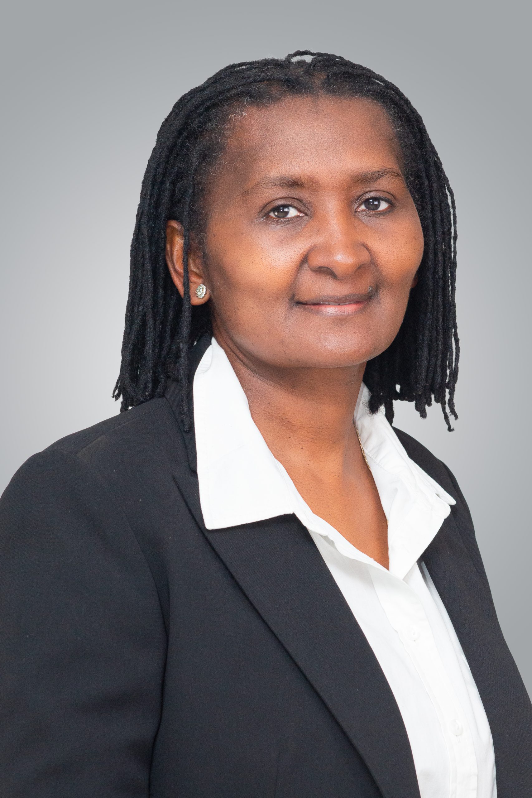 Dr. Ndeshimona Afunde